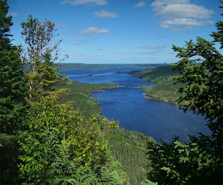 Sehensw&uuml;rdigkeiten in Kanada - Terra Nova National Park, Zentral-Neufundland, Kanada. Blick auf die Alexander Bay vom Malady Head Wanderweg.
